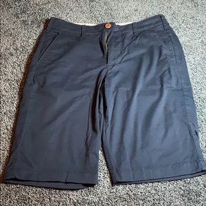 Hollister Epic Flex Flat-Front Short 12”&waist 29”